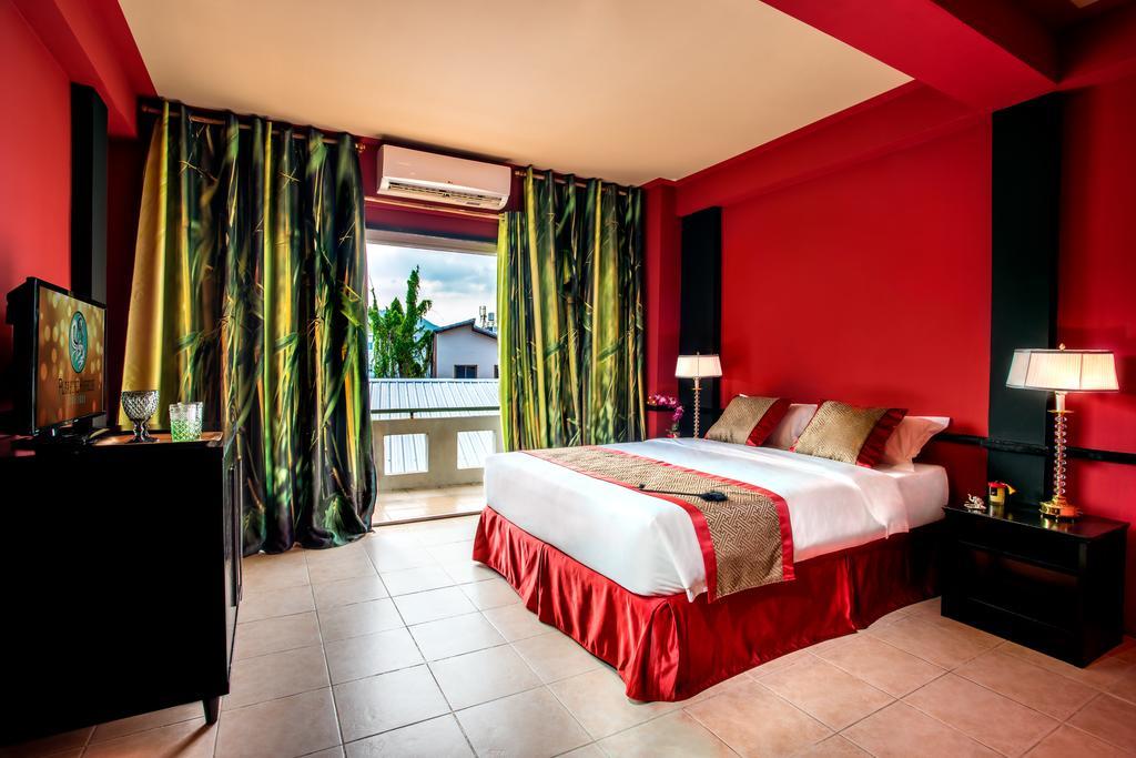 Center Point Chaweng Hotel Room photo